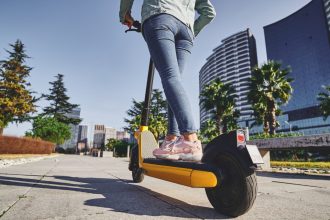 Trottinette électrique : rouler sans assurance, c'est risquer jusqu'à 3 750 € d'amende !