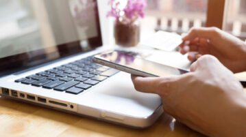 Une nouvelle arnaque fleurit sur internet : le vol de salaire, qu'est-ce que c'est ?